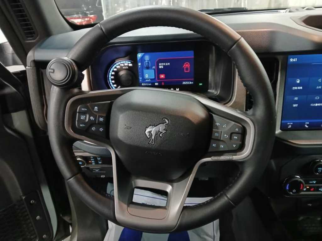 Ford Bronco - Vista 7