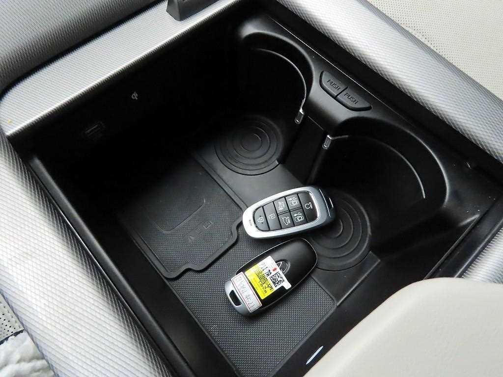 HYUNDAI Palisade - Vista 10