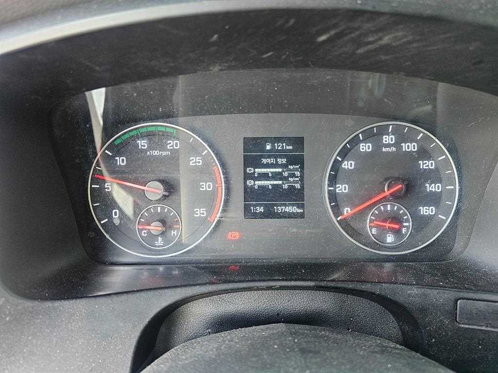 medium and large cargo truck 2021 Blanco - Importación desde Corea - HF Imports Iquique - Foto 13