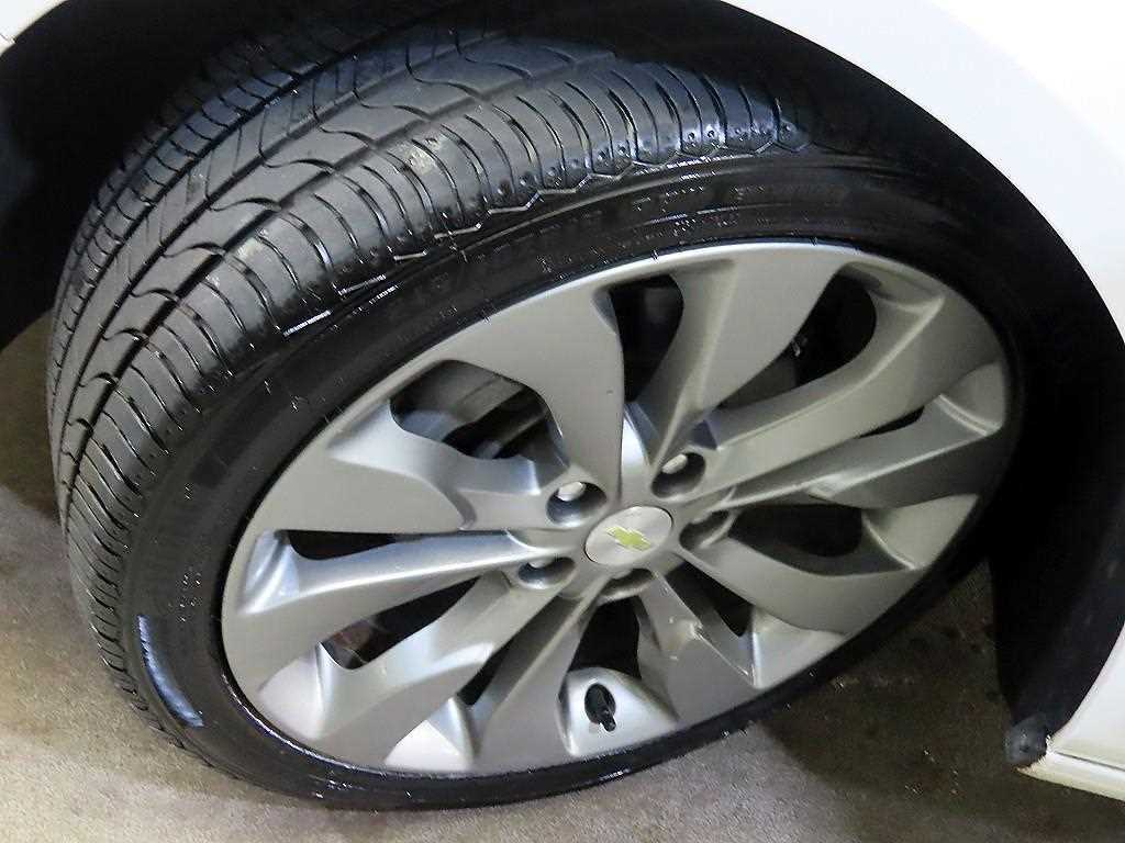 Chevrolet Malibu 2017 Blanco - Importación desde Corea - HF Imports Iquique - Foto 20