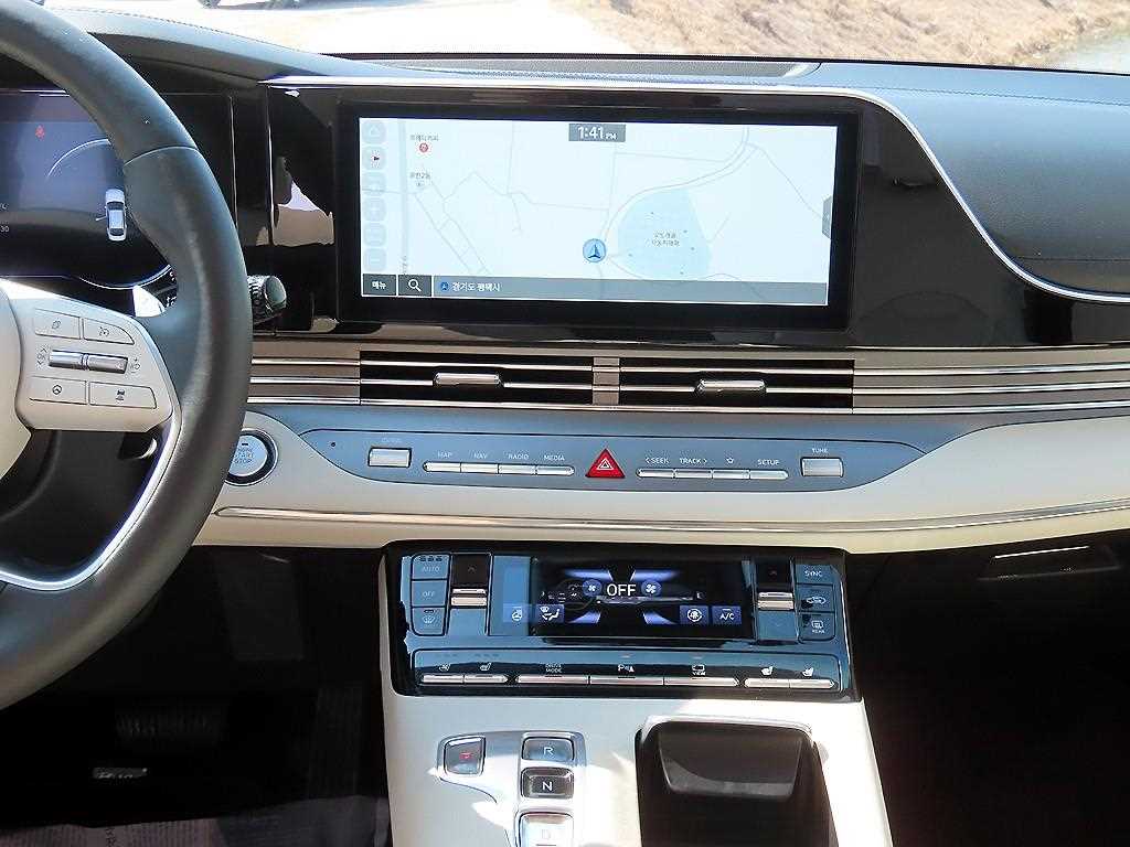 HYUNDAI Grandeur - Vista 10