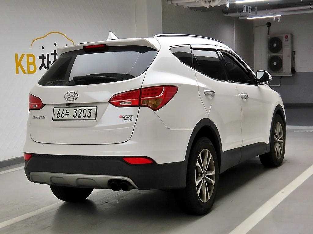 HYUNDAI Santa Fe - Vista 4