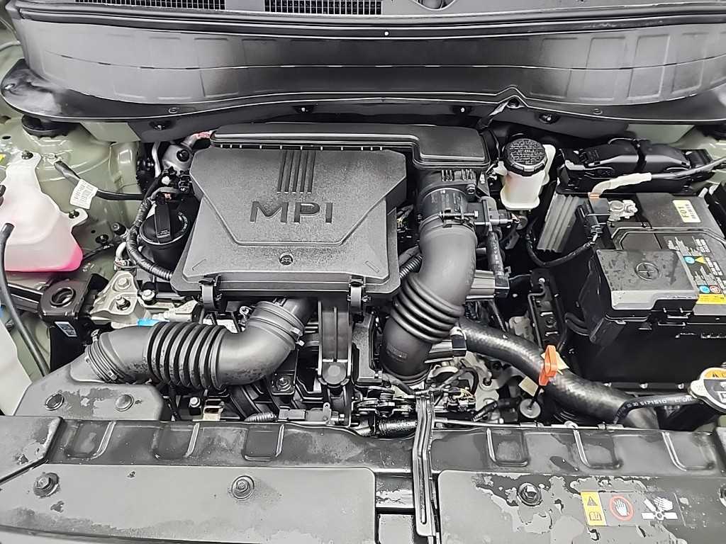 HYUNDAI Casper - Vista 5