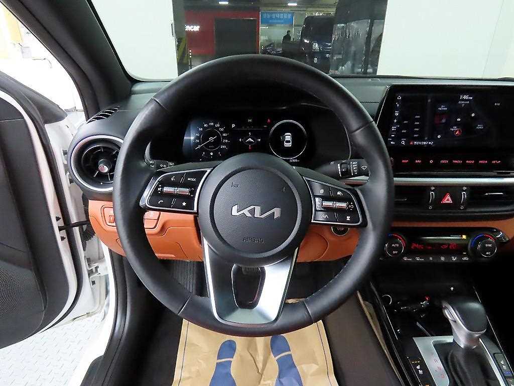 KIA K3 - Vista 9
