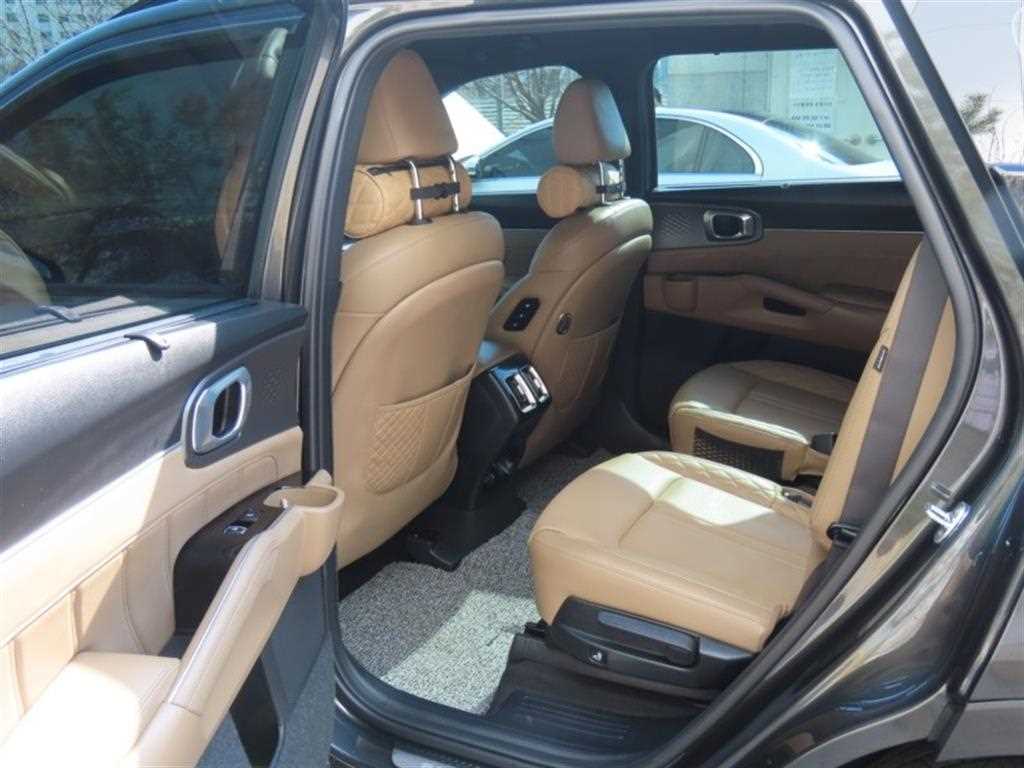 KIA Sorento 2024 Gris - Importación desde Corea - HF Imports Iquique - Foto 14