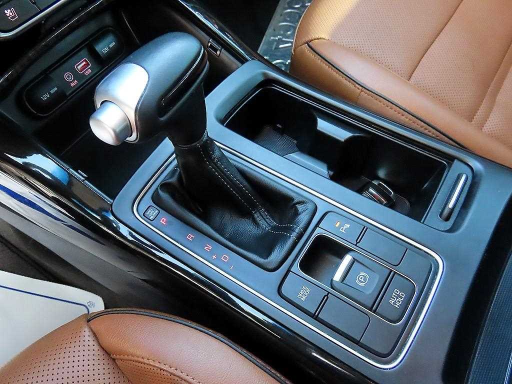 KIA Sorento - Vista 11