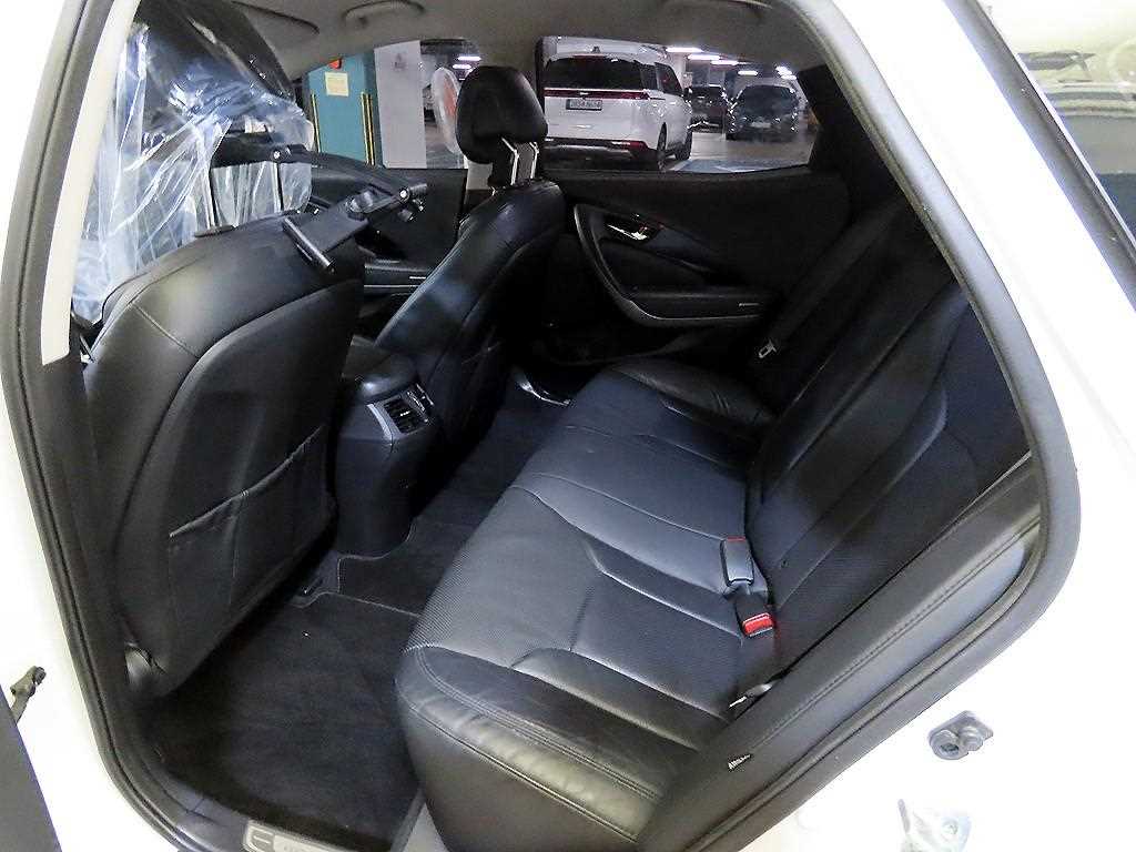 HYUNDAI Grandeur - Vista 7