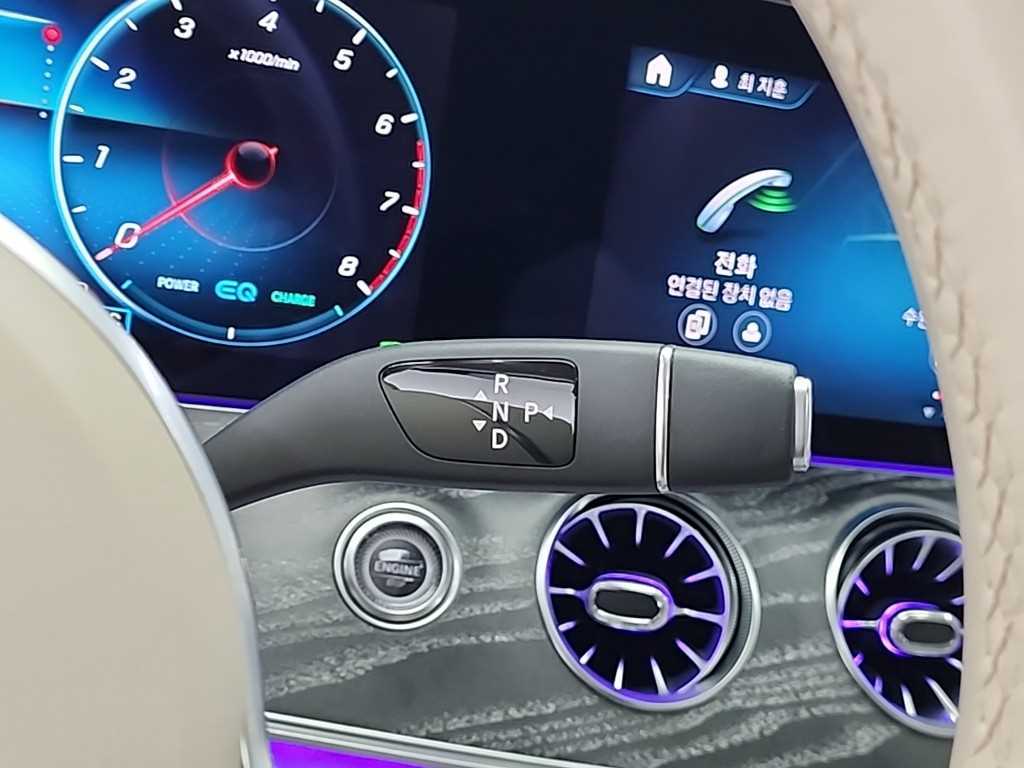 Mercedes Benz CLS Class - Vista 9