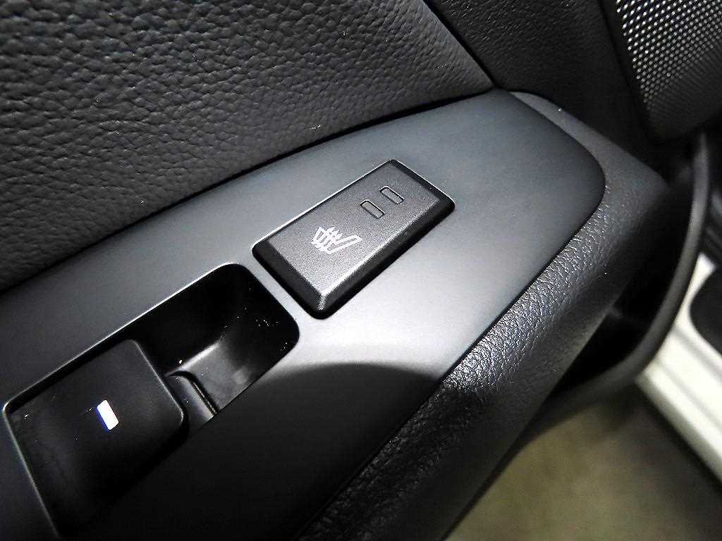 HYUNDAI Avante 2019 Blanco - Importación desde Corea - HF Imports Iquique - Foto 15