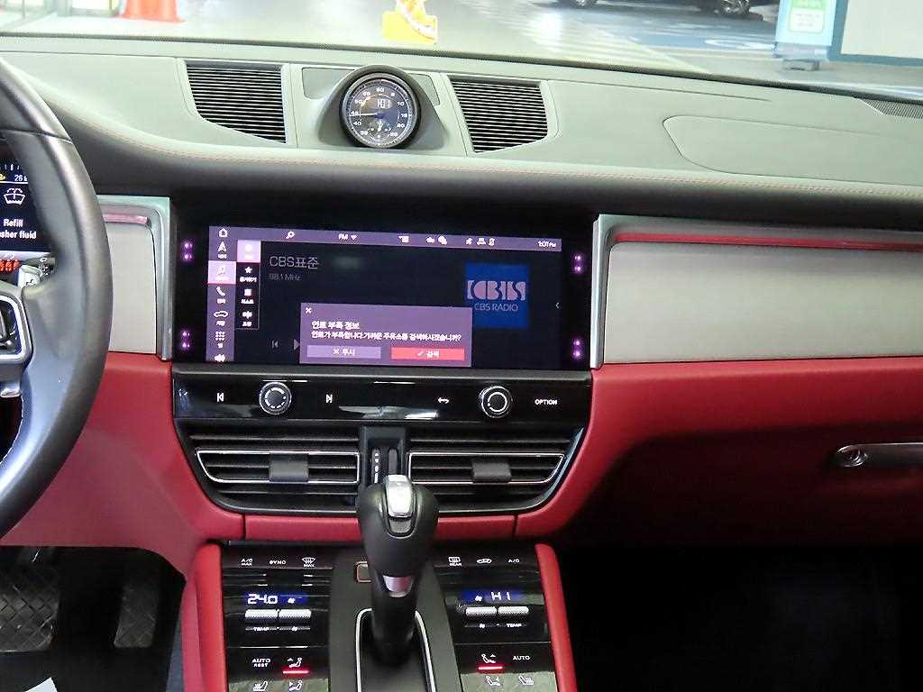 Porsche Macan - Vista 11