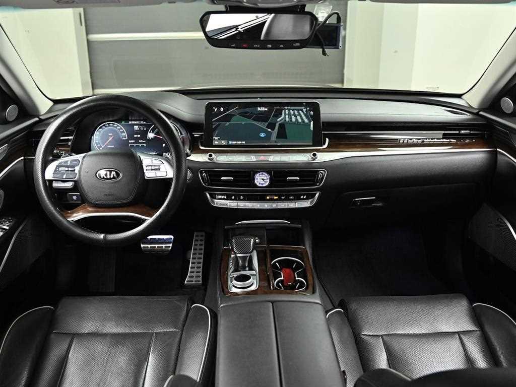 KIA K9 - Vista 7