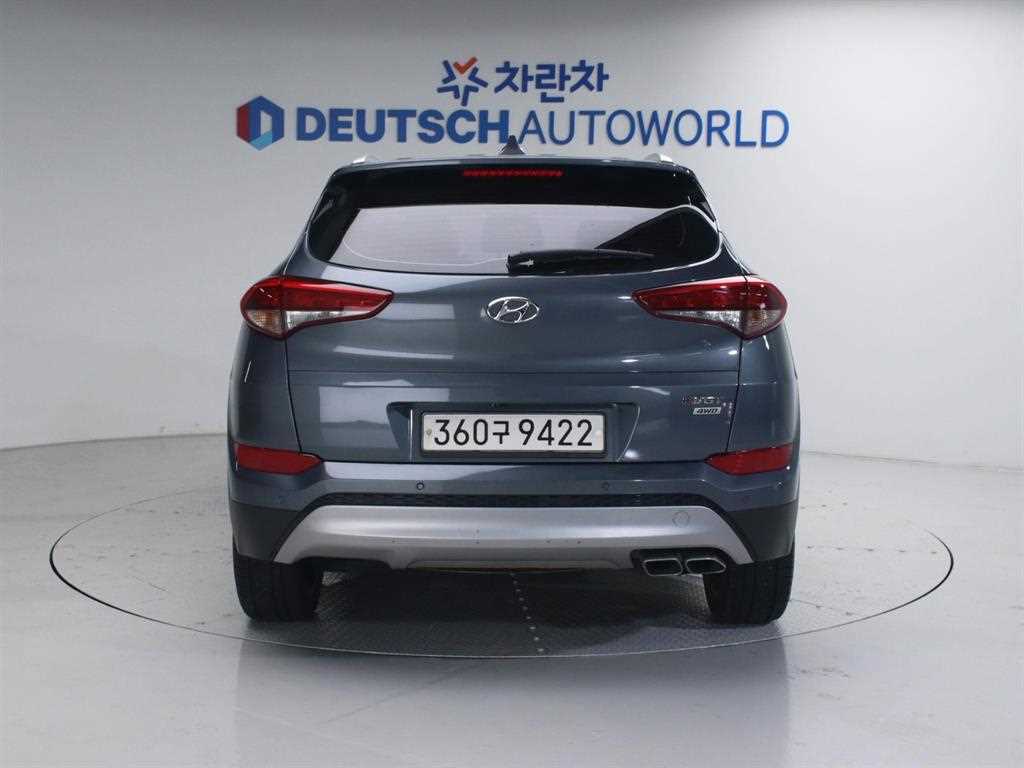 HYUNDAI Tucson - Vista 4
