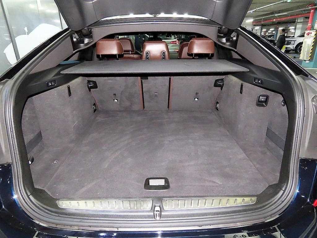 BMW Gran Turismo 2021 Negro - Importación desde Corea - HF Imports Iquique - Foto 17