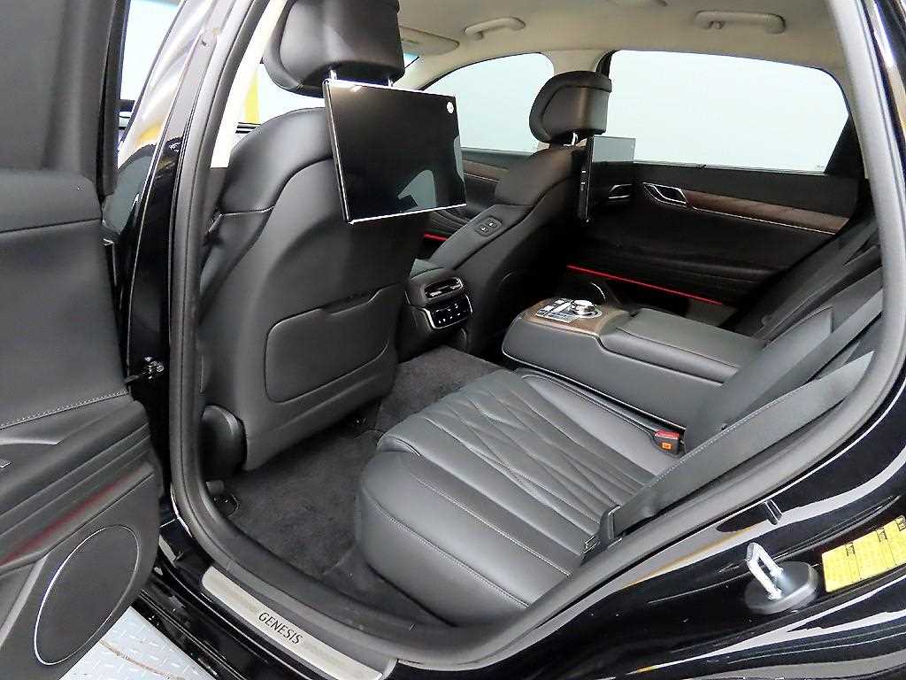 Genesis G80 - Vista 6