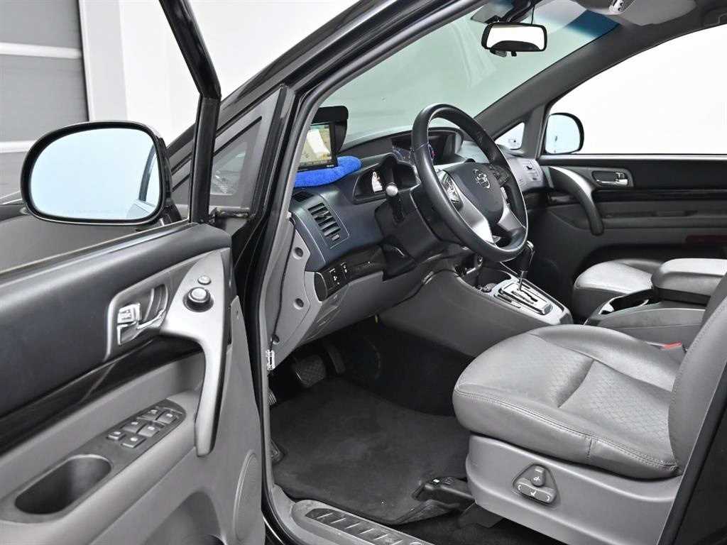 Ssangyong Korando - Vista 11