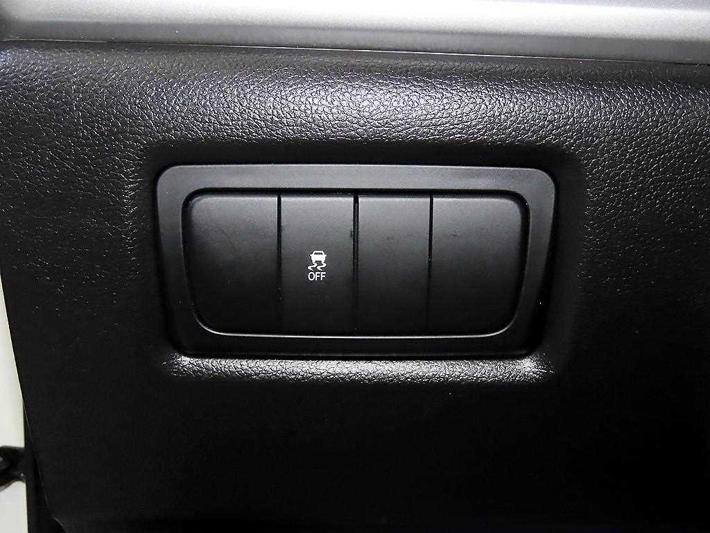 Ssangyong Korando 2015 Blanco - Importación desde Corea - HF Imports Iquique - Foto 15