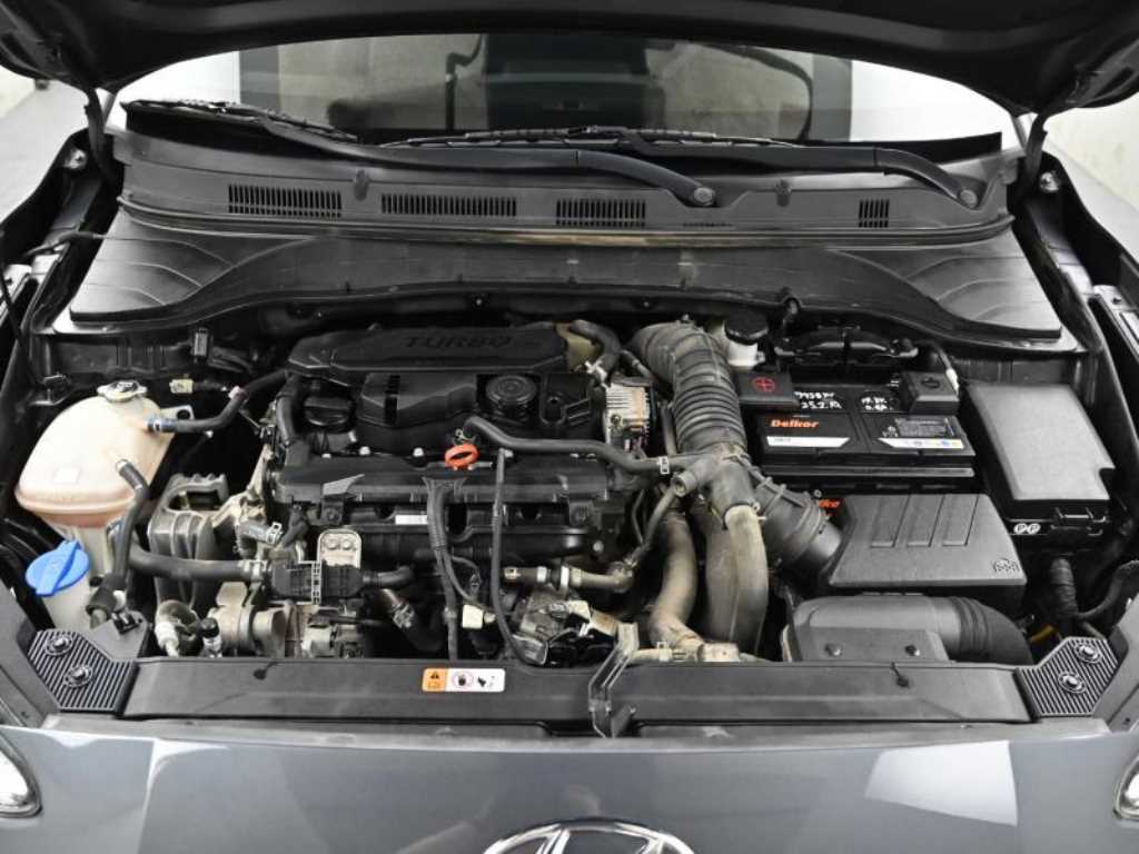 HYUNDAI Kona - Vista 6