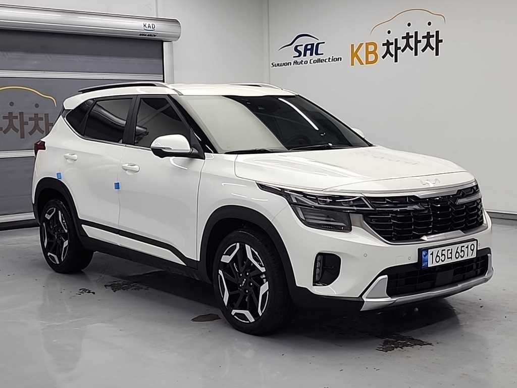 KIA Seltos - Vista 4