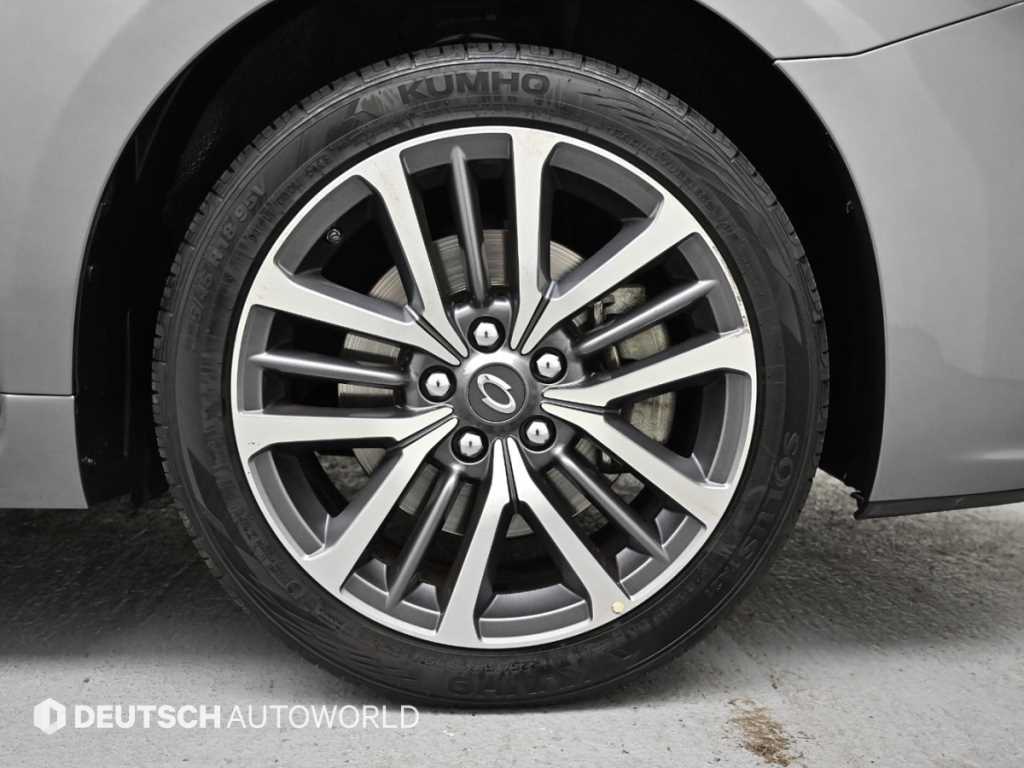 SAMSUNG SM7 - Vista 5