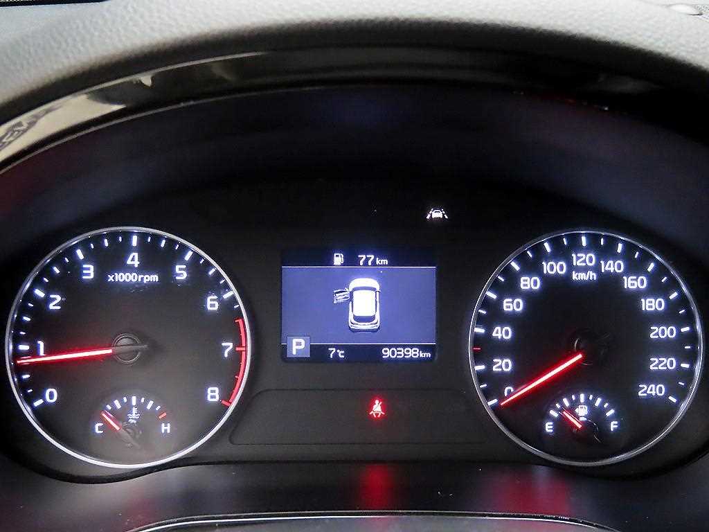 KIA Seltos - Vista 8