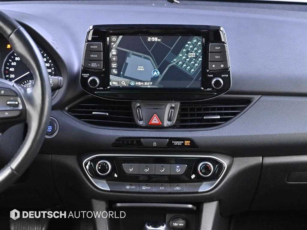 HYUNDAI i30 2018 Blanco - Importación desde Corea - HF Imports Iquique - Foto 13