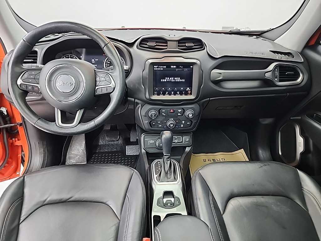 Jeep Renegade - Vista 7