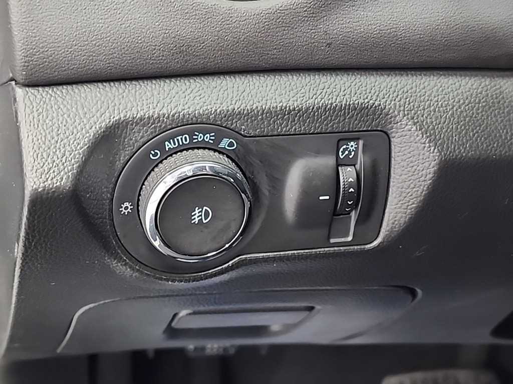 Chevrolet Cruise 2016 Gris - Importación desde Corea - HF Imports Iquique - Foto 16