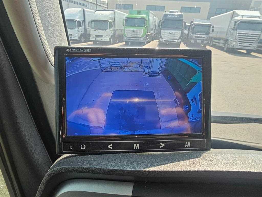 medium and large cargo truck 2021 Blanco - Importación desde Corea - HF Imports Iquique - Foto 15