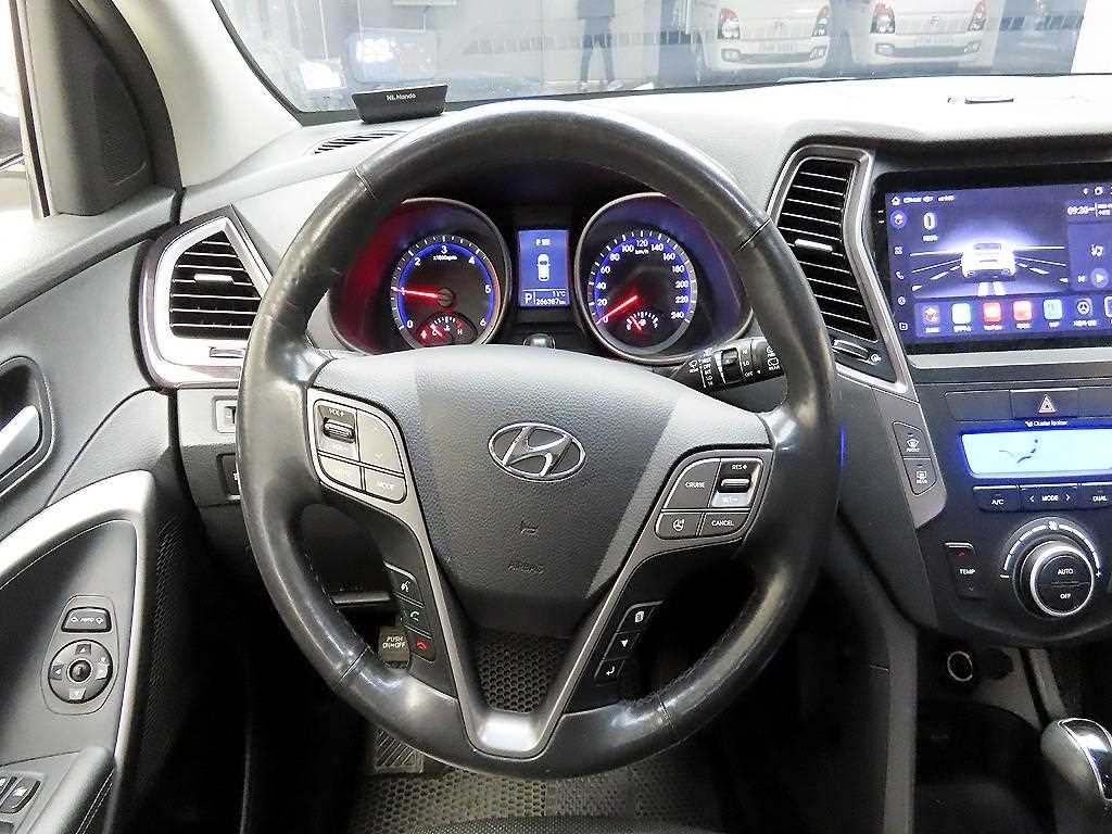 HYUNDAI Santa Fe - Vista 7