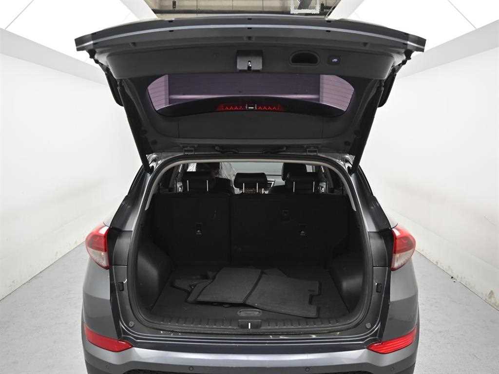 HYUNDAI Tucson 2017 Gris - Importación desde Corea - HF Imports Iquique - Foto 19