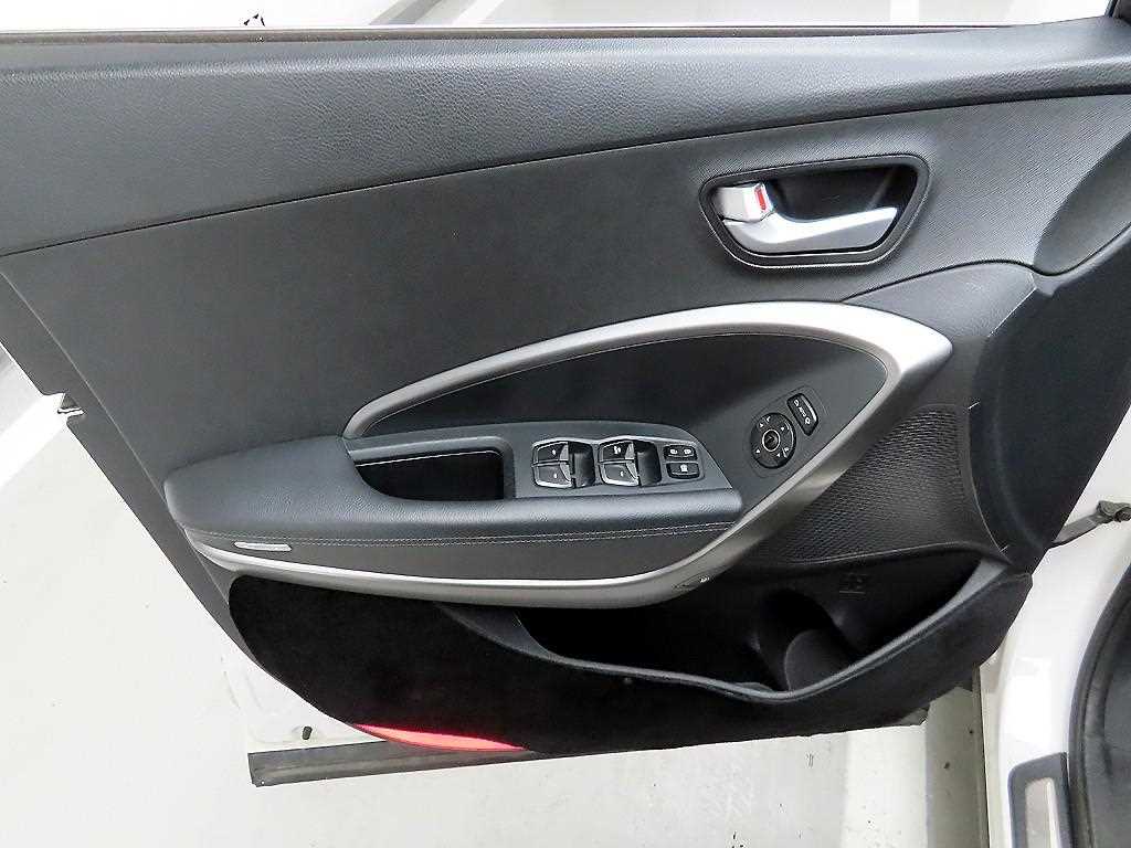 HYUNDAI Santa Fe - Vista 11