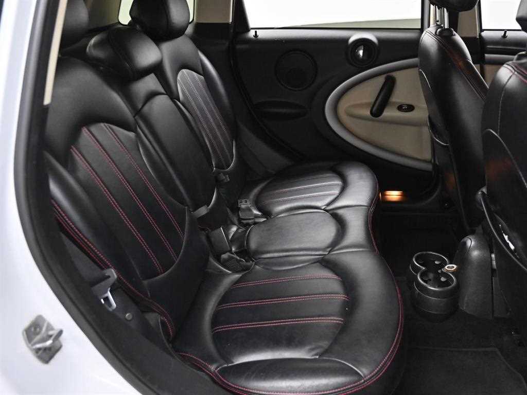 Mini Countryman - Vista 12