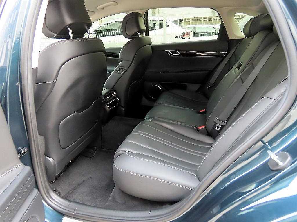 Genesis G80 - Vista 6