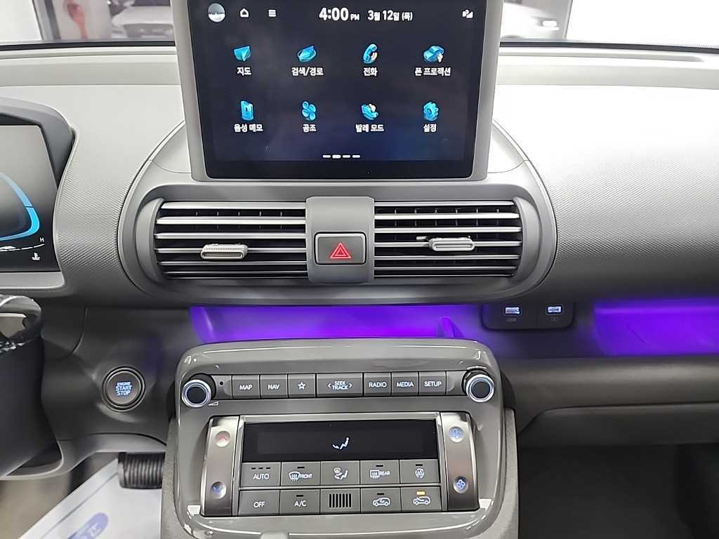 HYUNDAI Casper - Vista 10