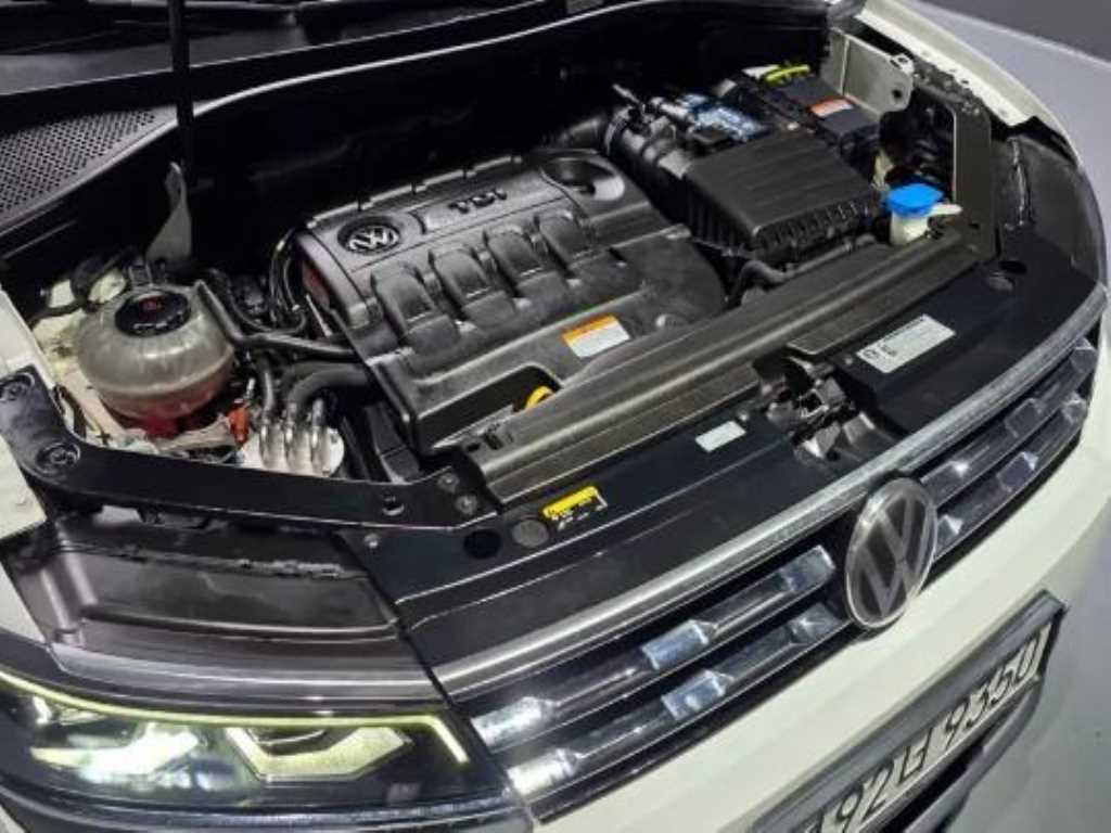 Volkswagen Tiguan - Vista 6