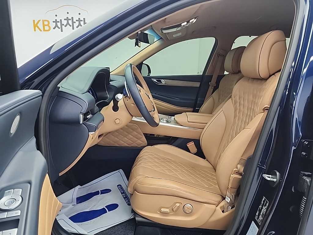 Genesis GV80 - Vista 11