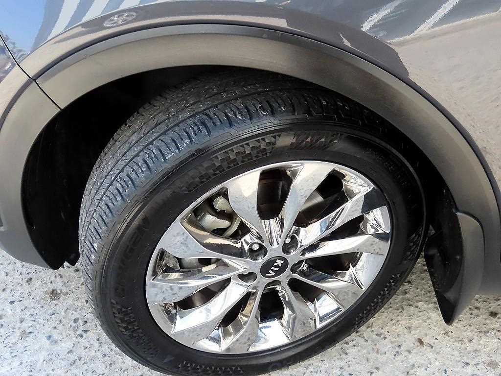 KIA Sorento 2018 Gris - Importación desde Corea - HF Imports Iquique - Foto 20