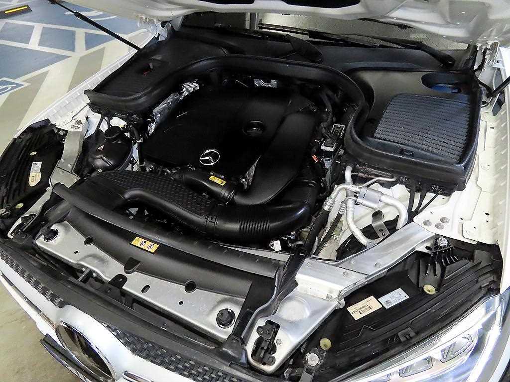 Mercedes Benz GLC Class 2022 Blanco - Importación desde Corea - HF Imports Iquique - Foto 19