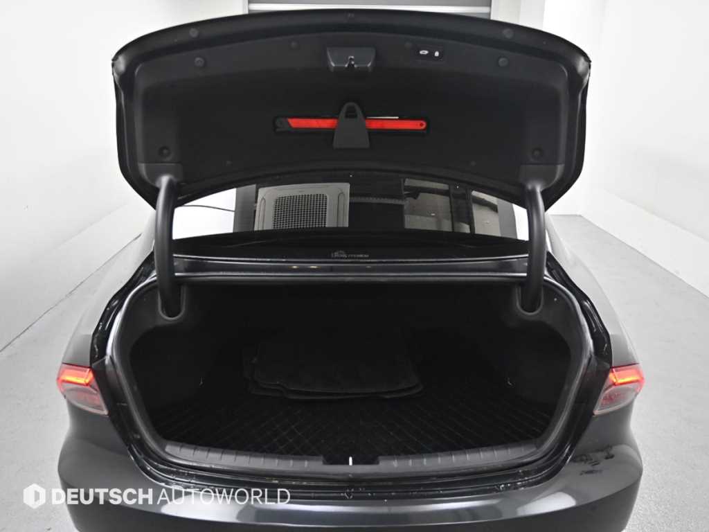 HYUNDAI Grandeur 2020 Negro - Importación desde Corea - HF Imports Iquique - Foto 19