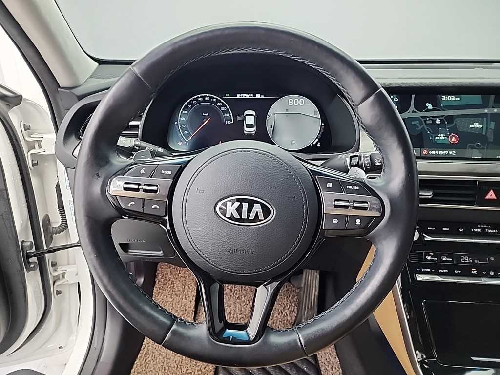 KIA K7 - Vista 9