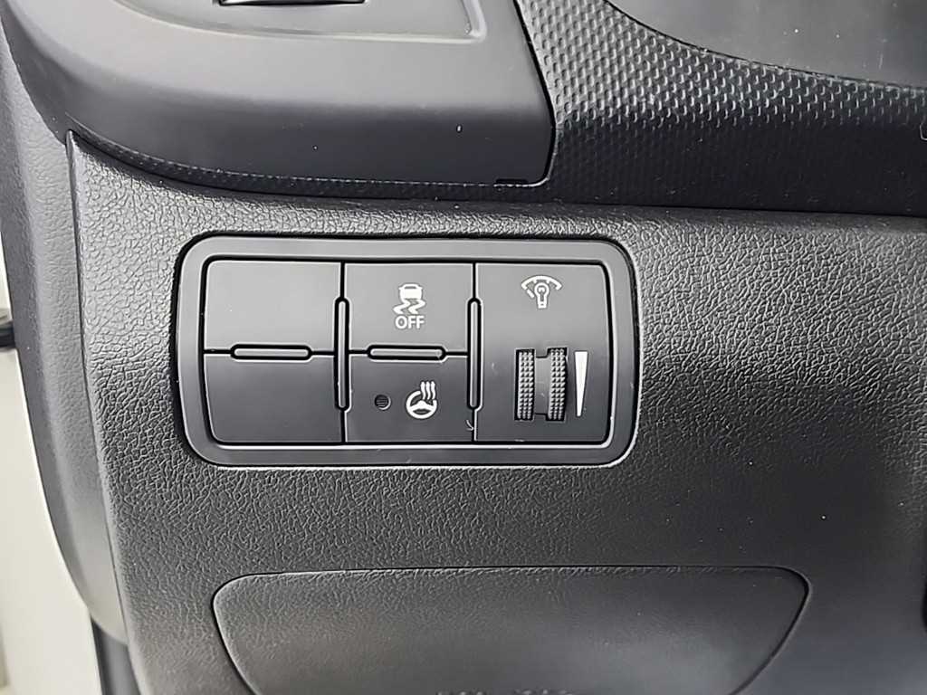 HYUNDAI Accent 2016 Blanco - Importación desde Corea - HF Imports Iquique - Foto 17