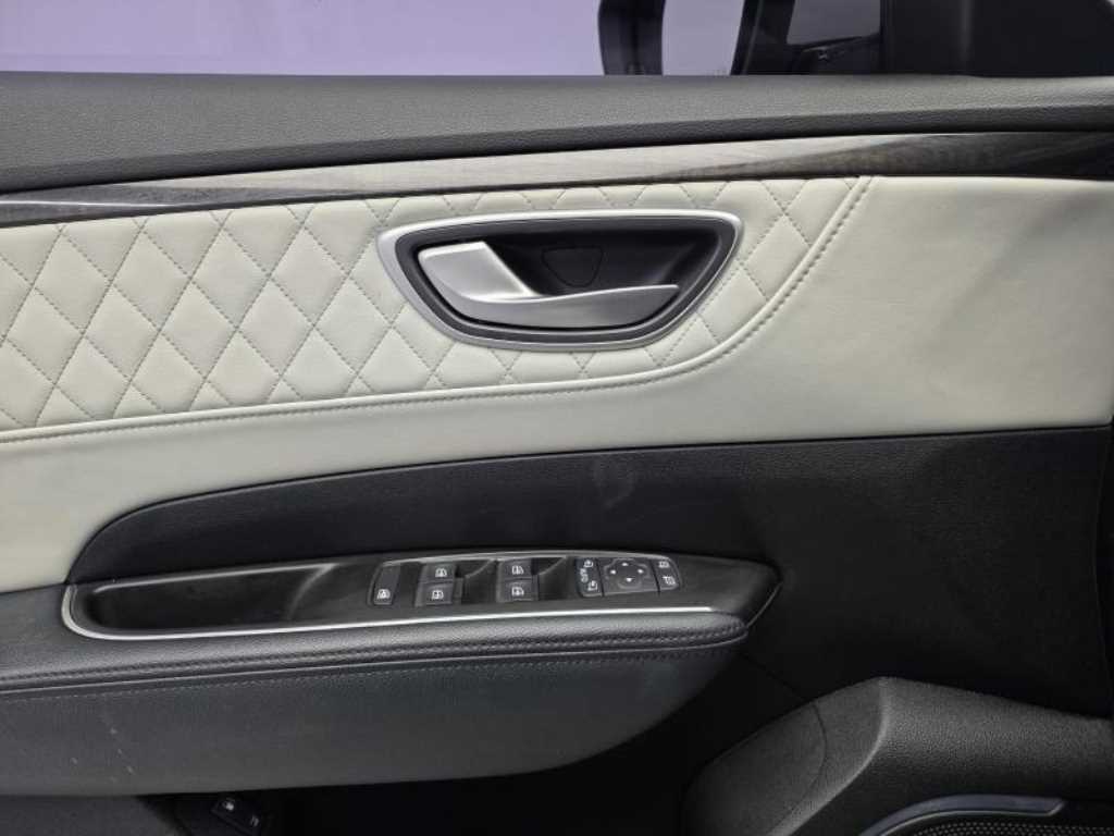 SAMSUNG SM6 - Vista 12