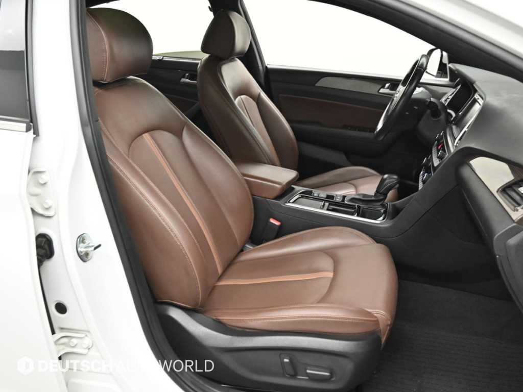 HYUNDAI Sonata - Vista 10