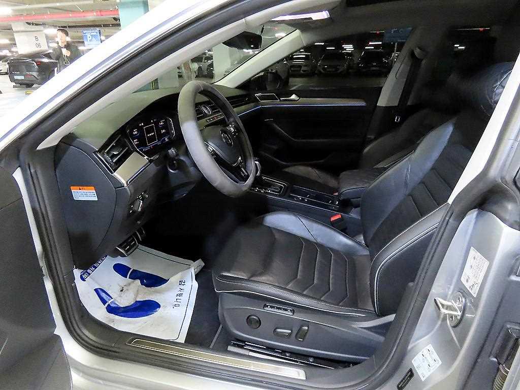 Volkswagen Arteon - Vista 6