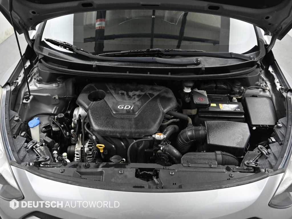 HYUNDAI i30 - Vista 6