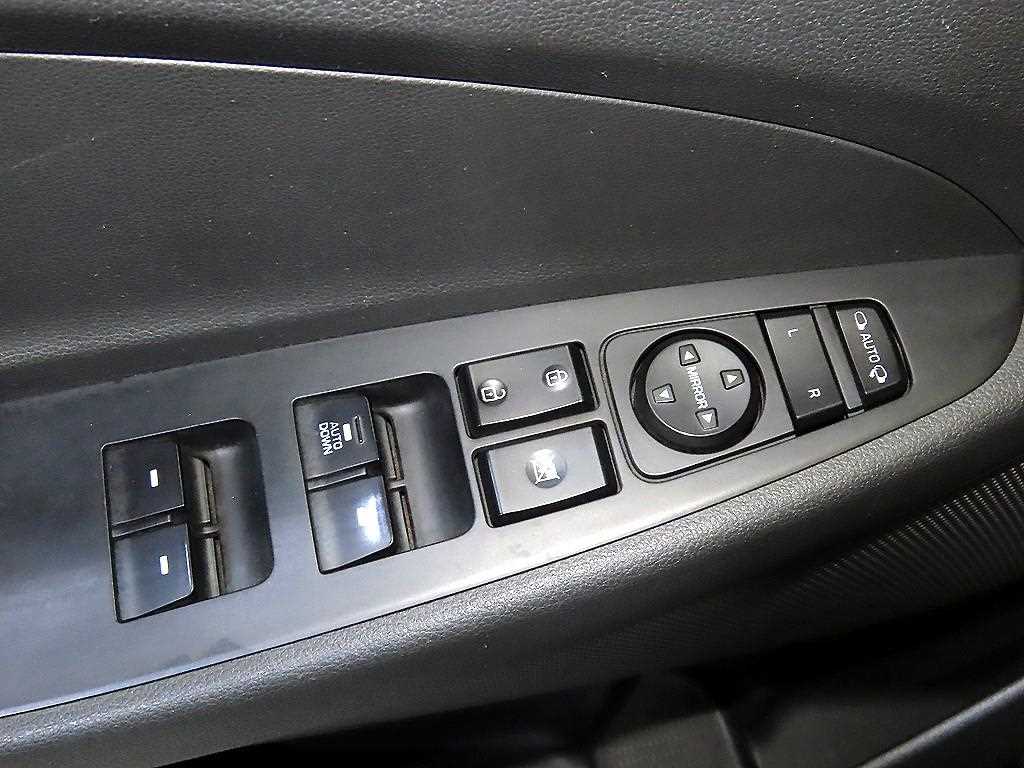 HYUNDAI Tucson 2016 Gris - Importación desde Corea - HF Imports Iquique - Foto 13