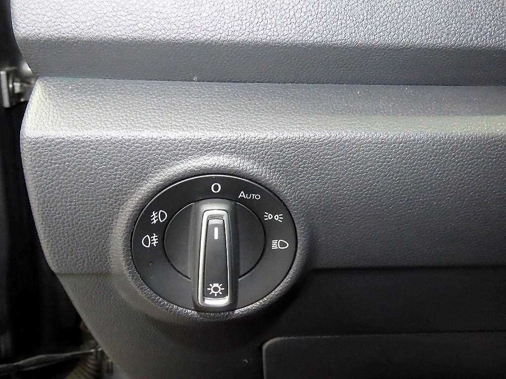 Volkswagen T-Roc 2021 Gris - Importación desde Corea - HF Imports Iquique - Foto 14