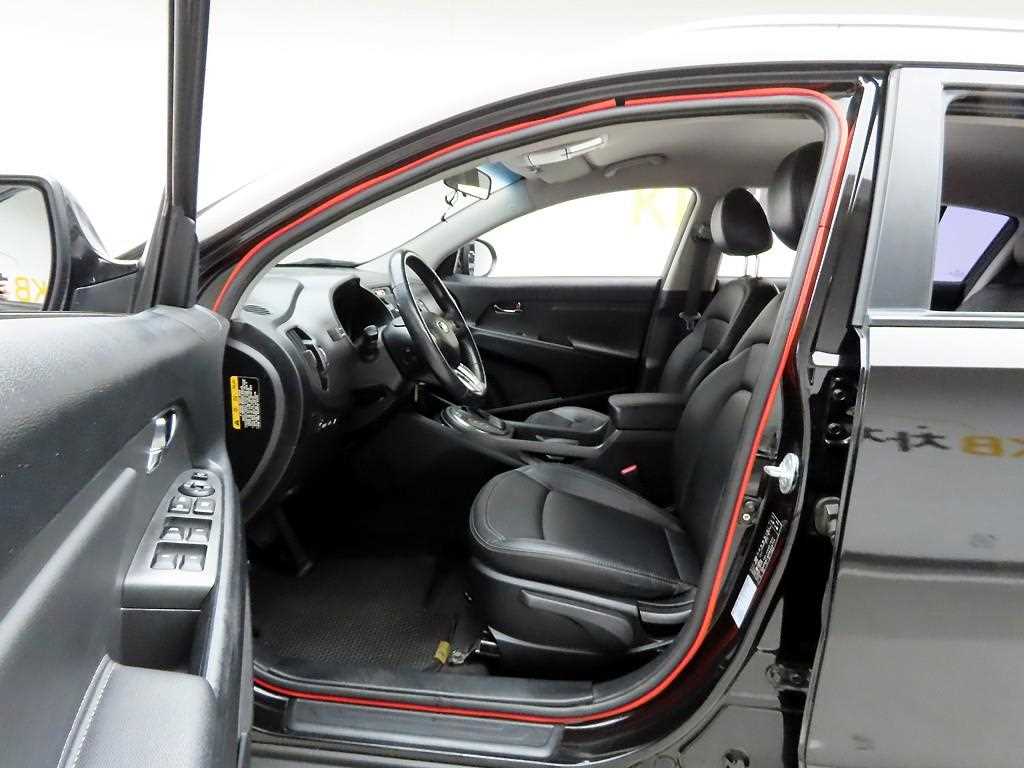 KIA Sportage - Vista 11