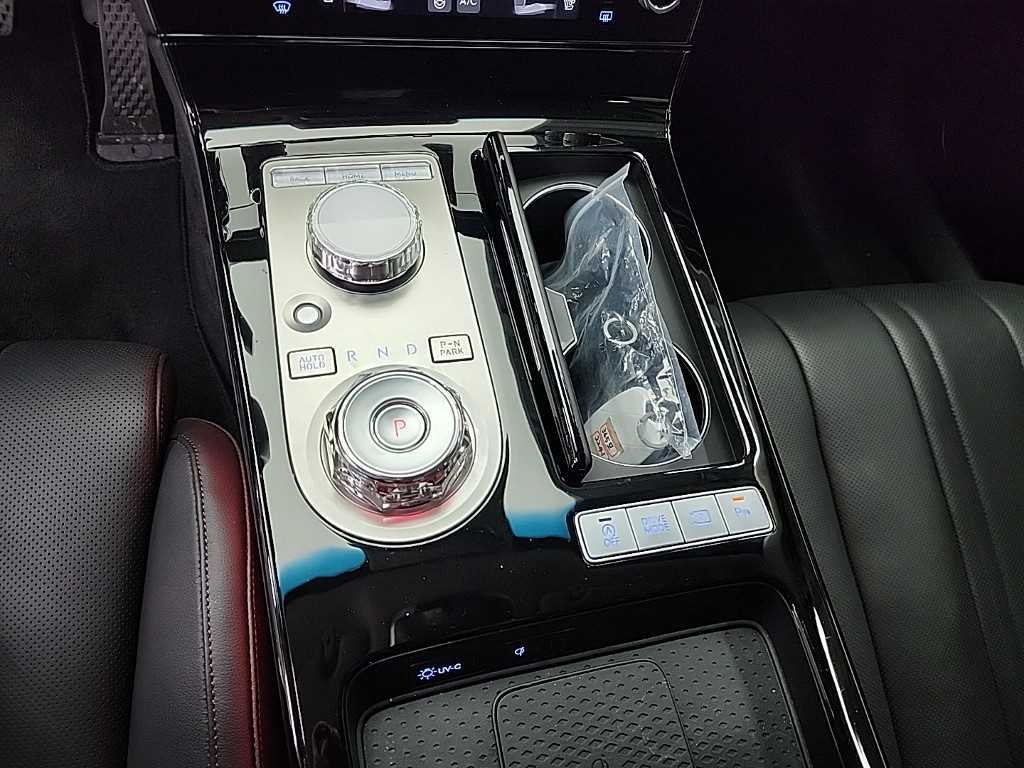 Genesis G80 - Vista 8