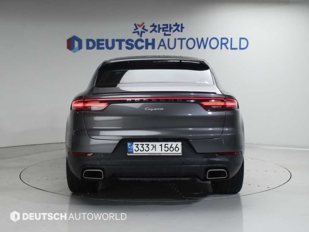 Porsche Cayenne - Vista 4